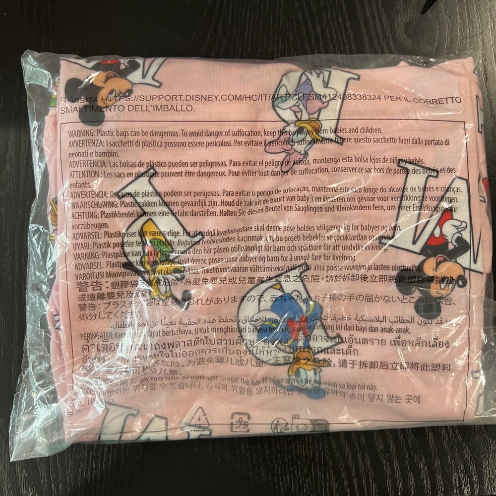 Mickey Mouse and Friends Nightshirt for Girls - Picture 4 of 5
